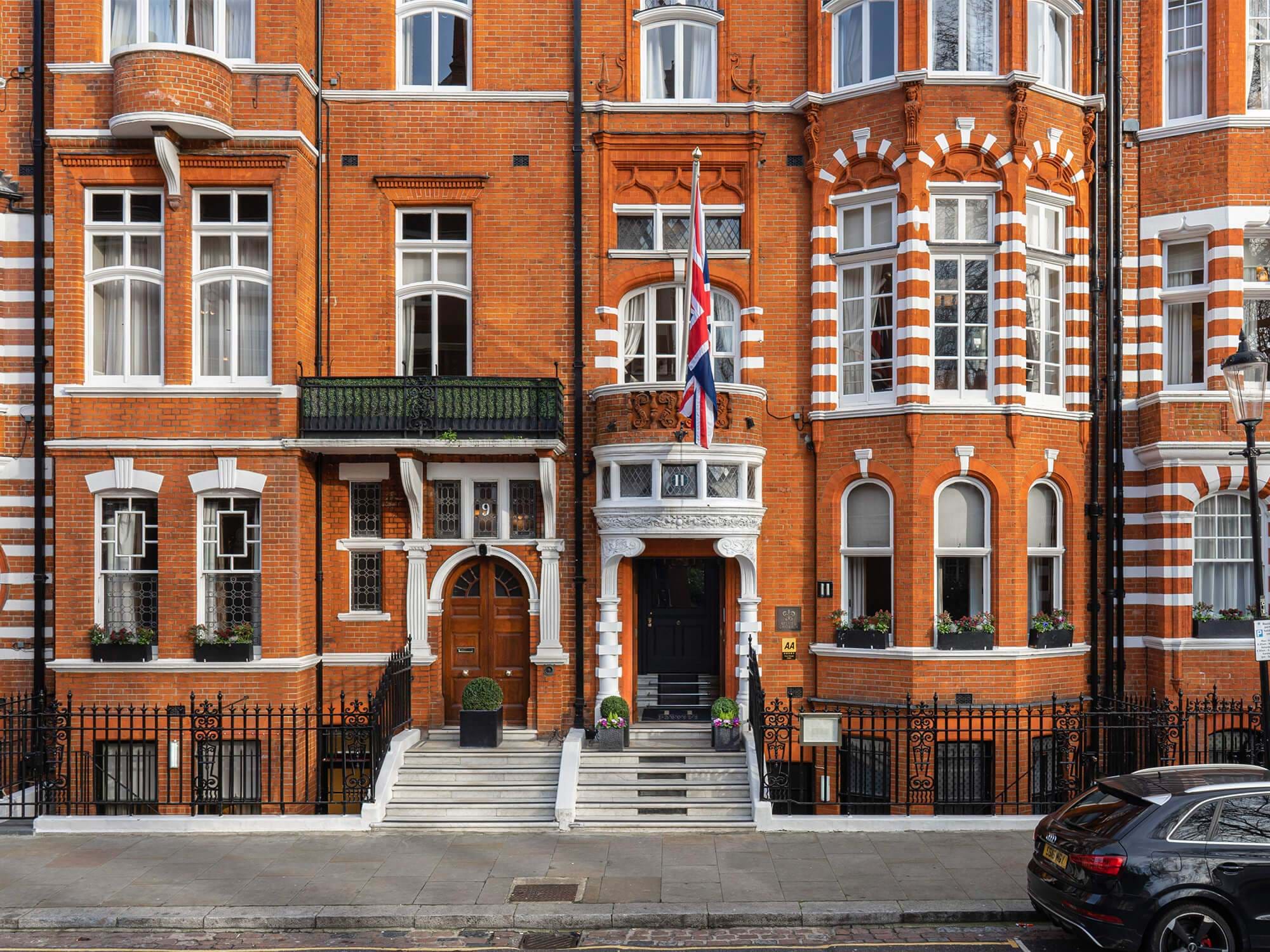 11-cadogan-gardens