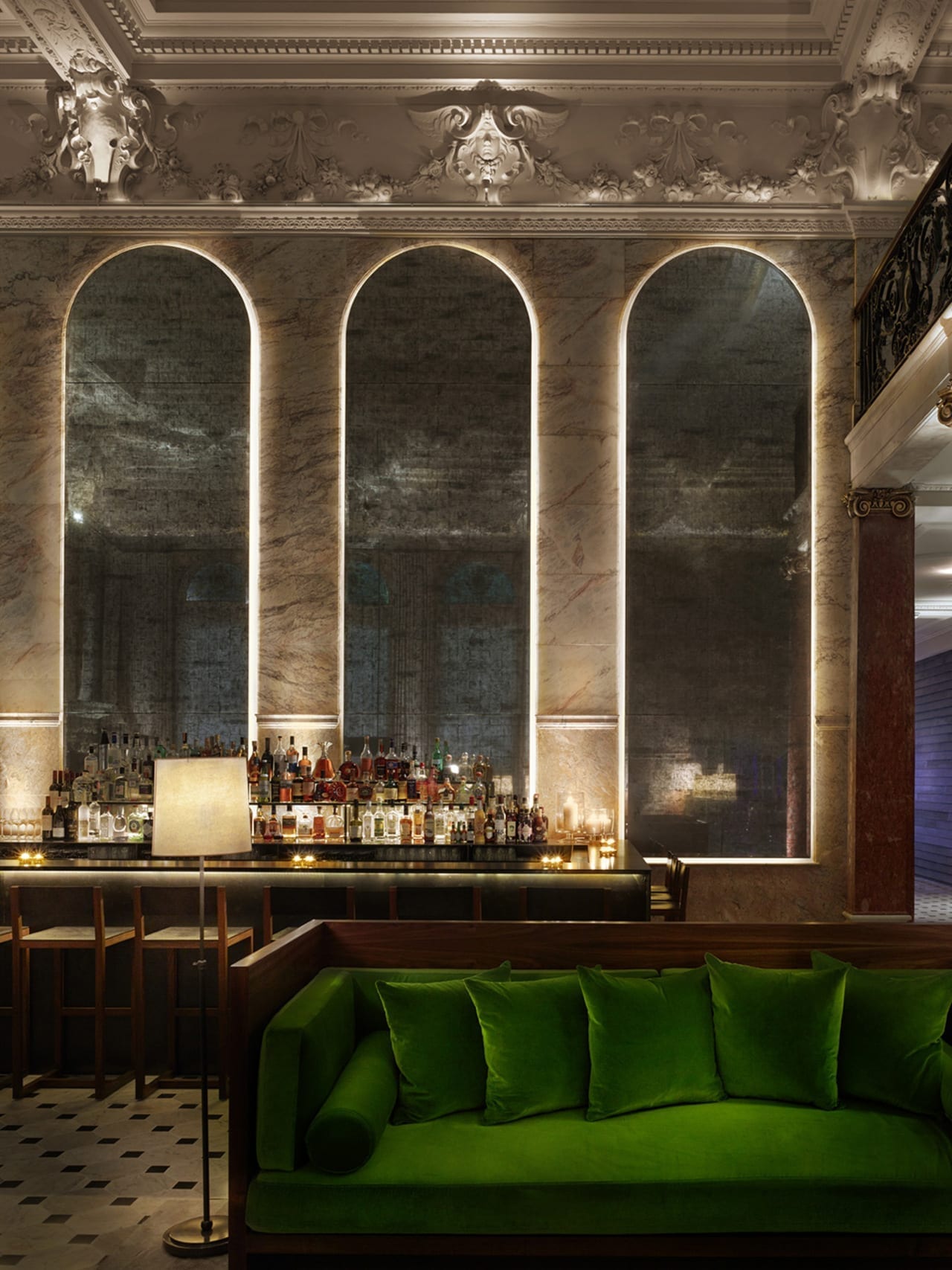 edition-lobby-bar