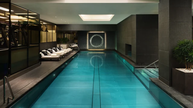 mandarin-pool